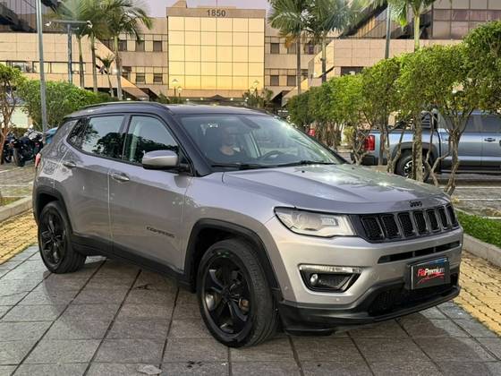 JEEP COMPASS 2.0 16V FLEX LONGITUDE AUTOMÁTICO JEEP COMPASS 2.0 16V FLEX LONGITUDE AUTOMÁTICO